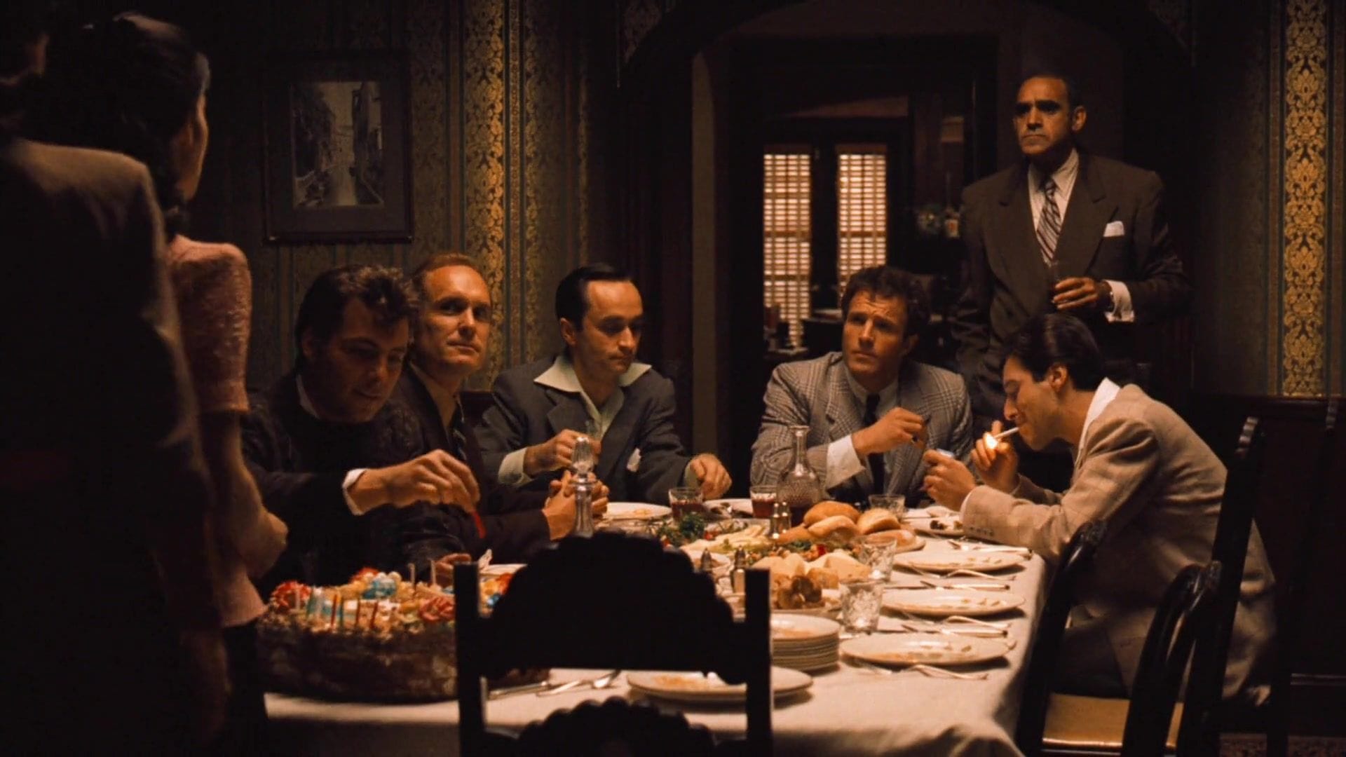 The Corleone family gathered at dinner in The Godfather 2's flashback finale.